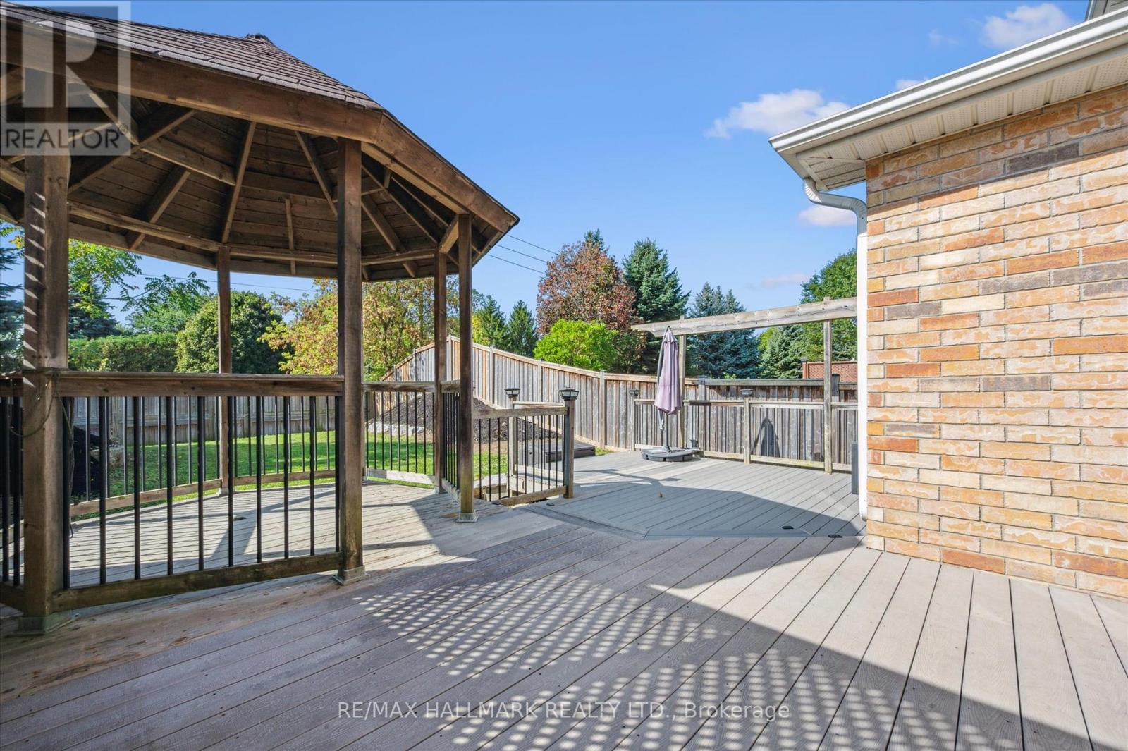503 Brigantine Drive, Waterloo, Ontario  N2K 4B7 - Photo 31 - X12436071
