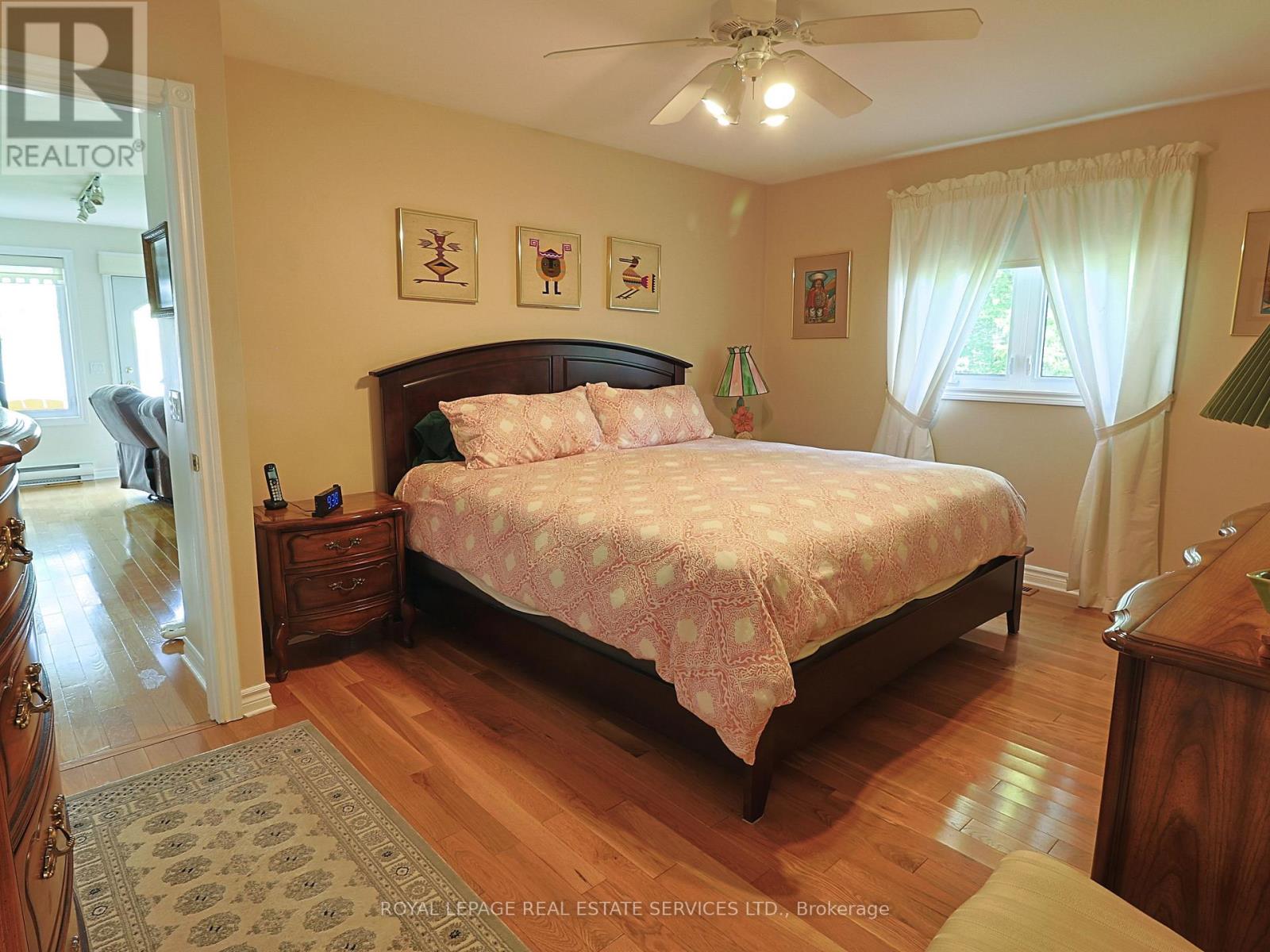 525 Riverside Drive, St. Joseph, Ontario  P0R 1J0 - Photo 13 - X12436076