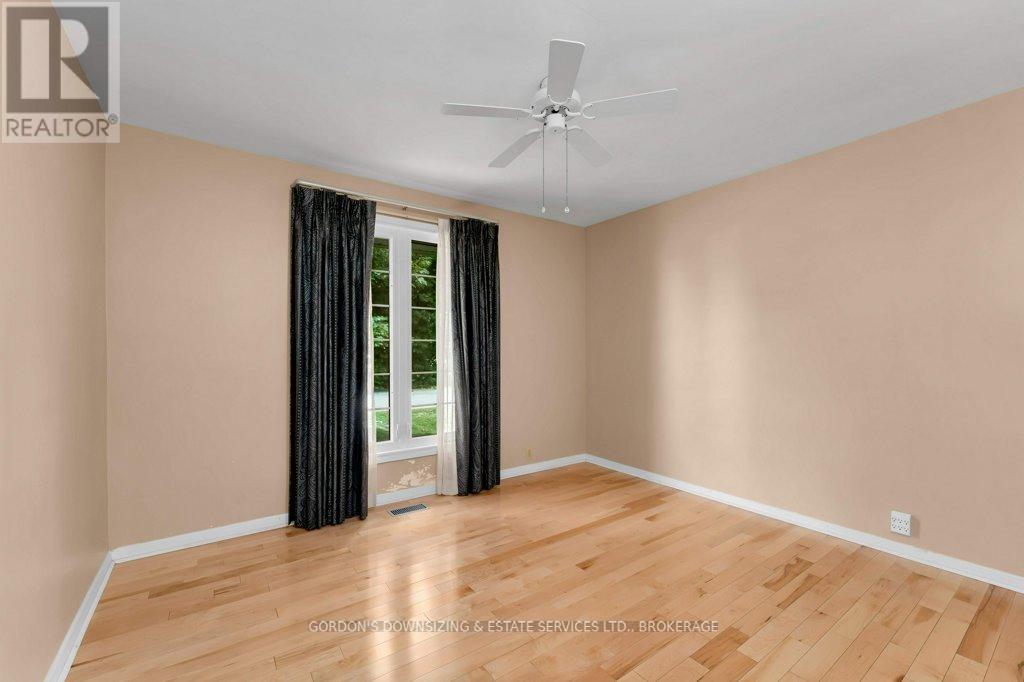 170 Elmwood Drive, Gananoque, Ontario  K7G 1N9 - Photo 27 - X12436155