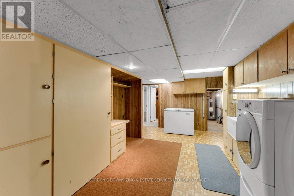 170 Elmwood Drive, Gananoque, Ontario  K7G 1N9 - Photo 42 - X12436155