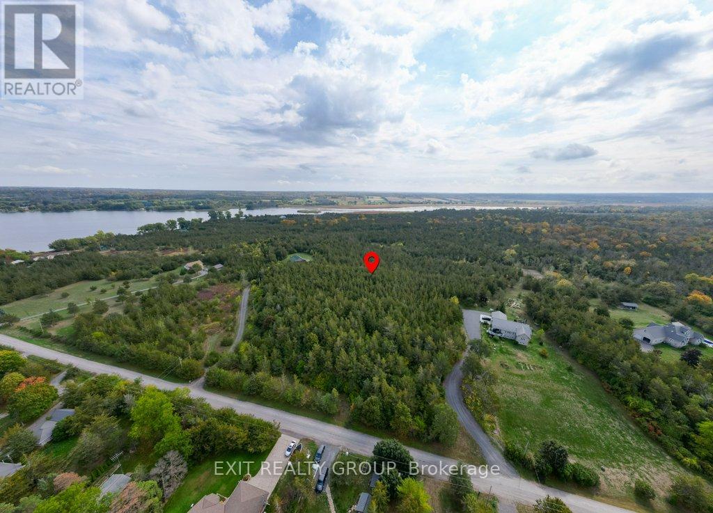 1774 North Big Island Road, Prince Edward County (Sophiasburg Ward), Ontario  K0K 1W0 - Photo 29 - X12436196