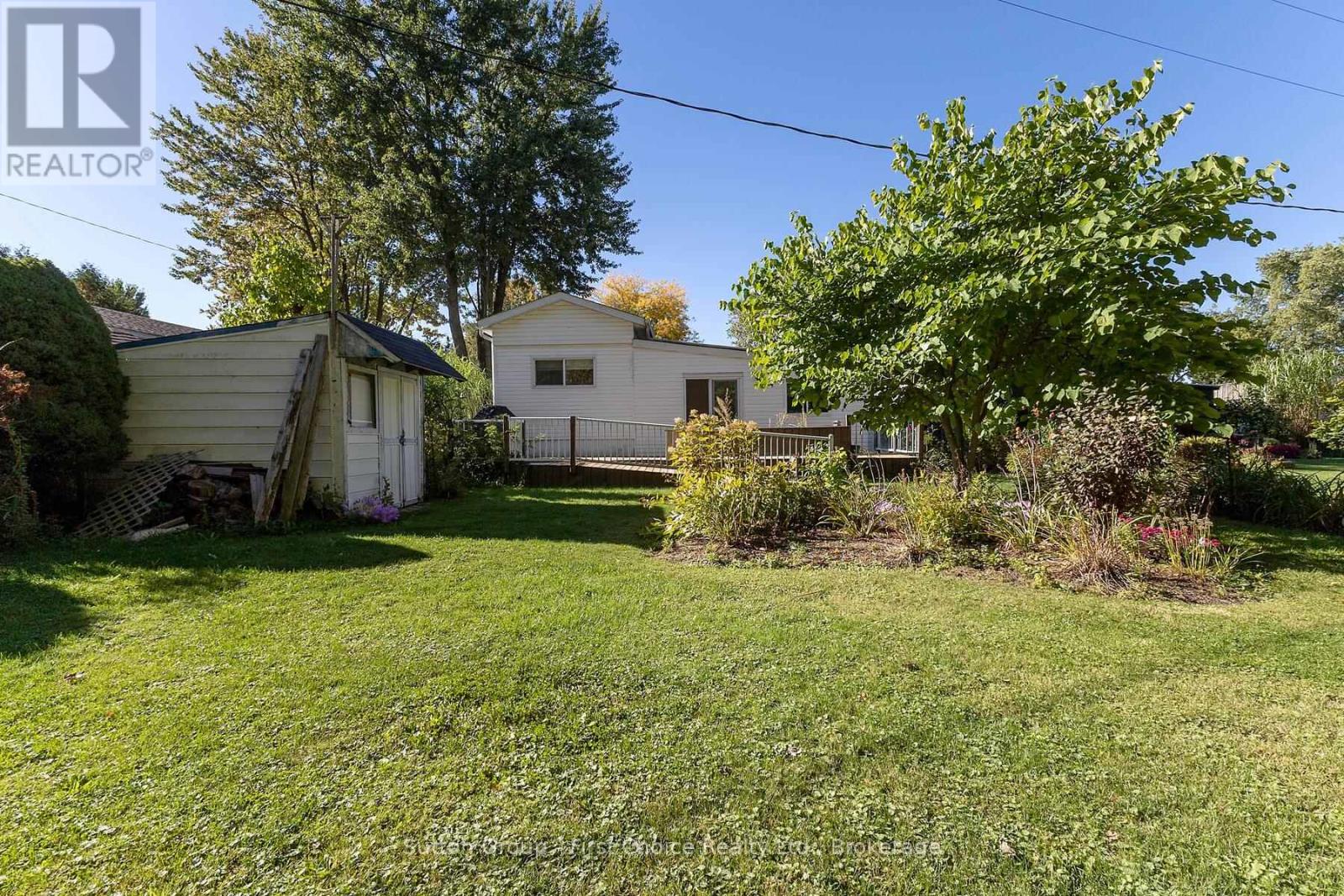 129 Ash Street, Perth East, Ontario  N5A 6S6 - Photo 32 - X12436112