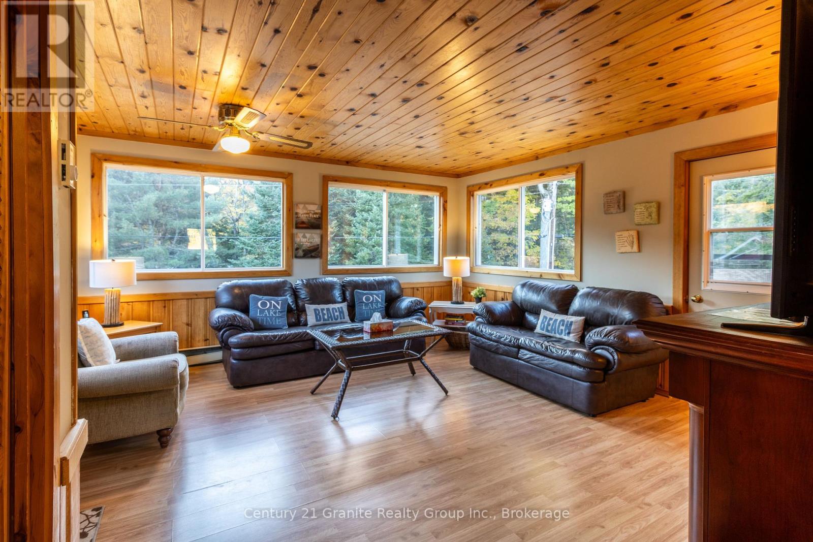 1317 Sullivan Drive, Dysart Et Al, Ontario  K0M 1S0 - Photo 17 - X12436151
