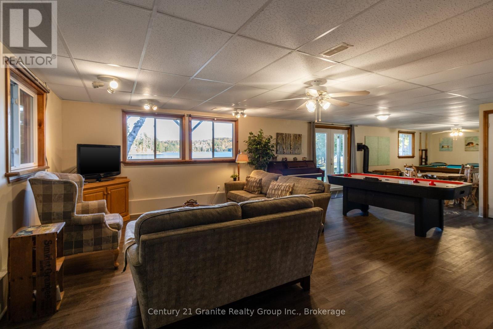 1317 Sullivan Drive, Dysart Et Al, Ontario  K0M 1S0 - Photo 29 - X12436151
