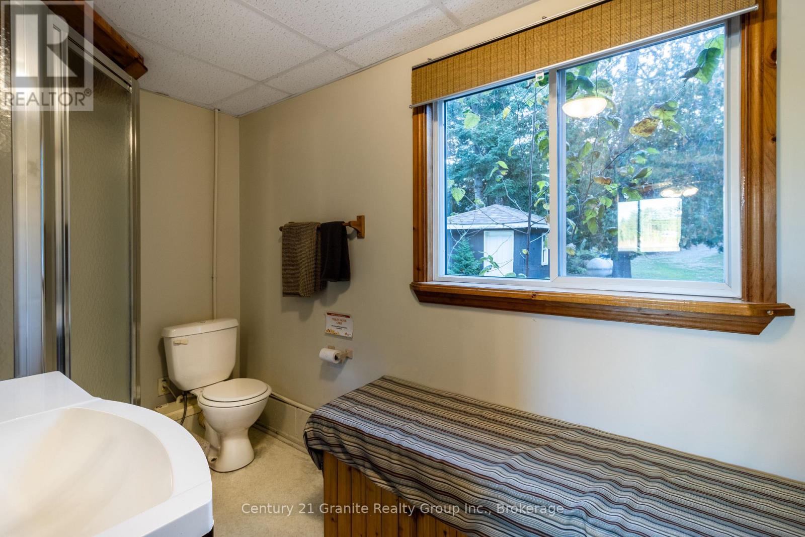 1317 Sullivan Drive, Dysart Et Al, Ontario  K0M 1S0 - Photo 38 - X12436151