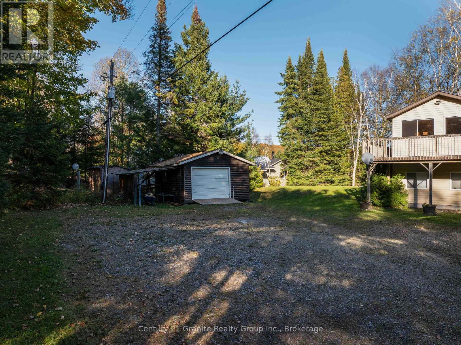 1317 Sullivan Drive, Dysart Et Al, Ontario  K0M 1S0 - Photo 48 - X12436151