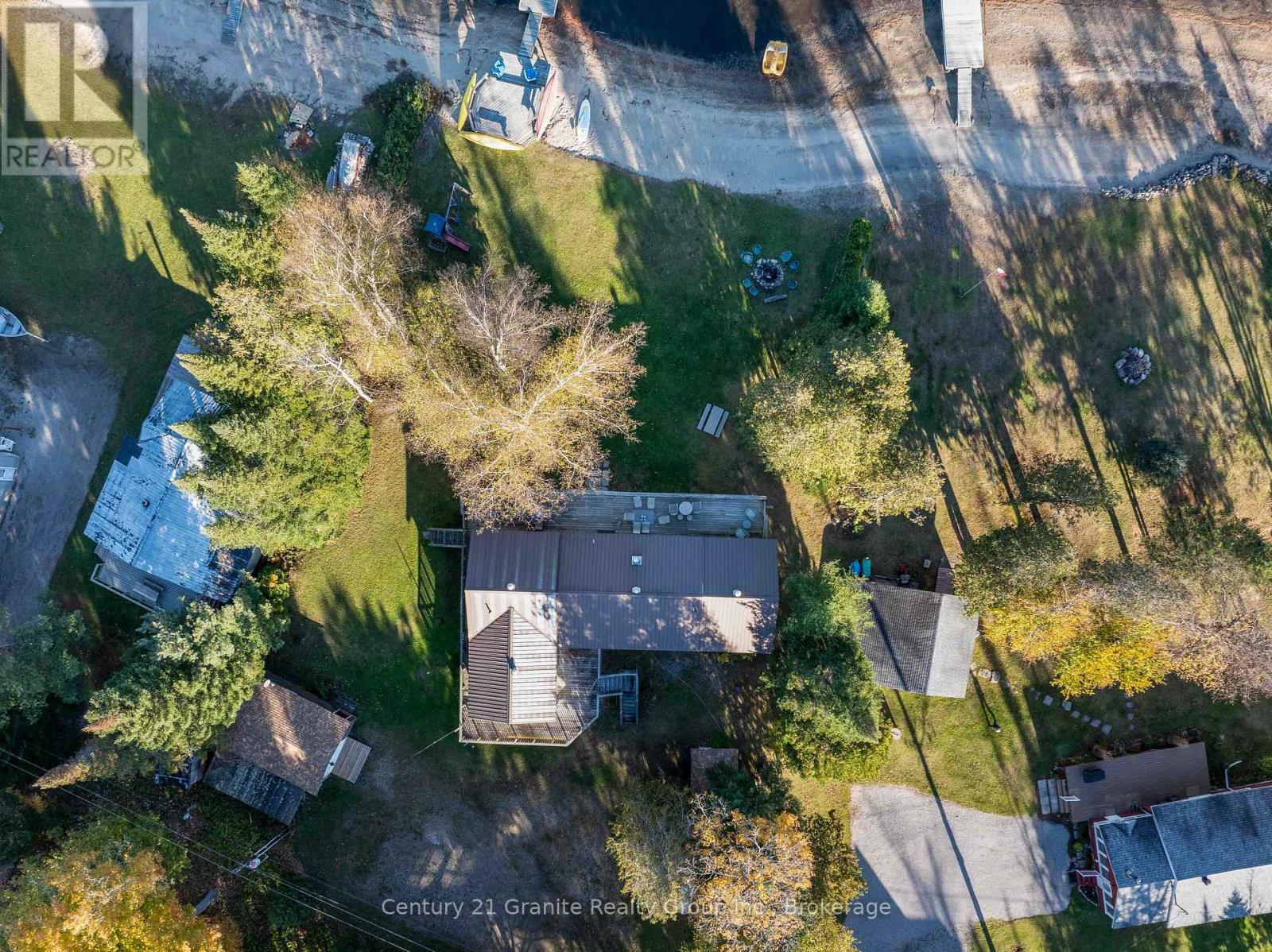 1317 Sullivan Drive, Dysart Et Al, Ontario  K0M 1S0 - Photo 49 - X12436151
