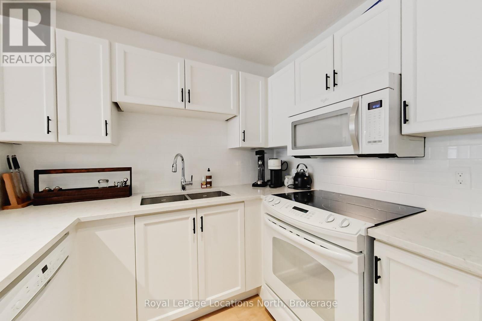 3 - 104 Kellie's Way, Blue Mountains, Ontario  L9Y 0L5 - Photo 16 - X12436171