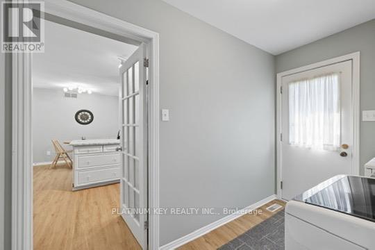 23 Lynngate Grove, London South, Ontario  N6K 3S7 - Photo 26 - X12436142