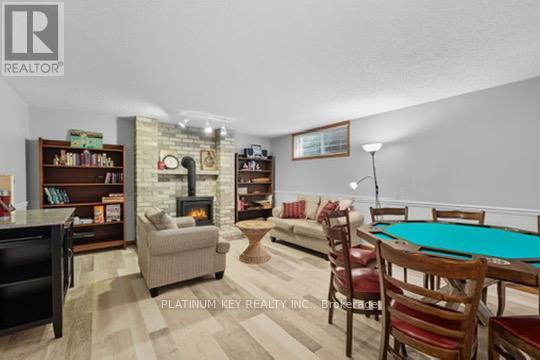 23 Lynngate Grove, London South, Ontario  N6K 3S7 - Photo 30 - X12436142