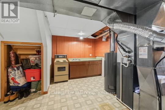 23 Lynngate Grove, London South, Ontario  N6K 3S7 - Photo 37 - X12436142