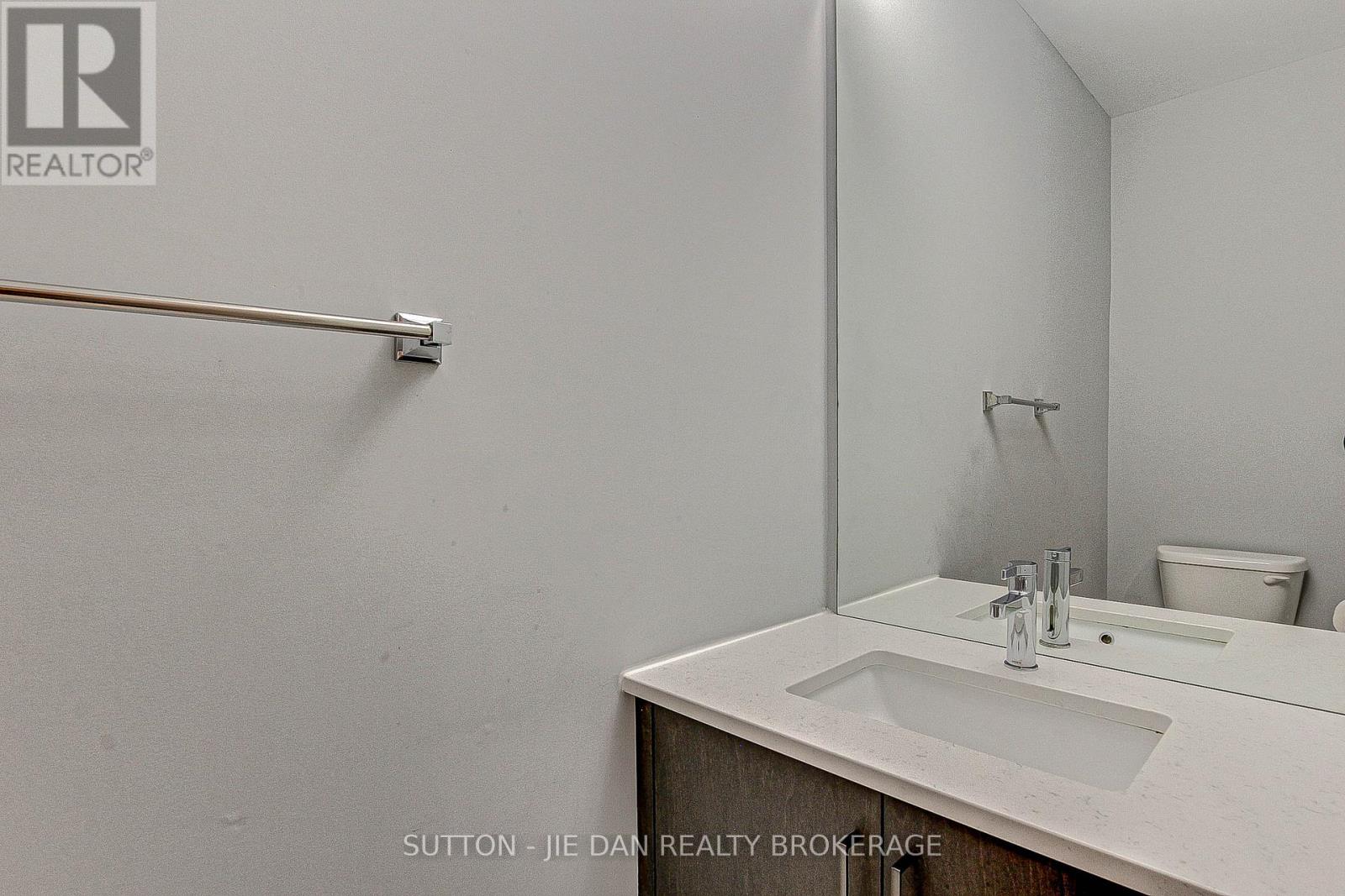98 Locky Lane, Middlesex Centre, Ontario  N0L 1R0 - Photo 7 - X12436197