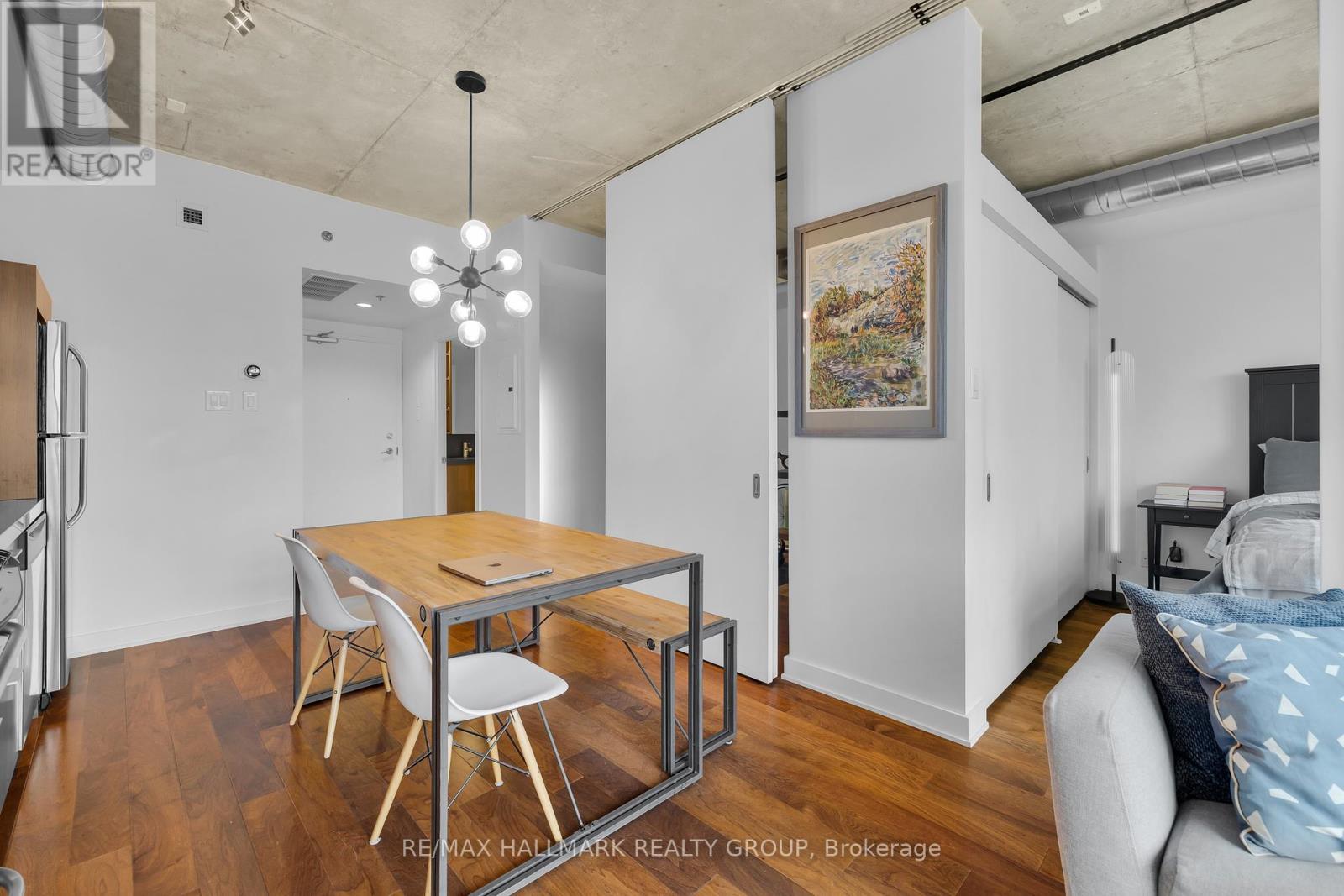 638 - 340 Mcleod Street, Ottawa, Ontario  K2P 1A4 - Photo 12 - X12436163