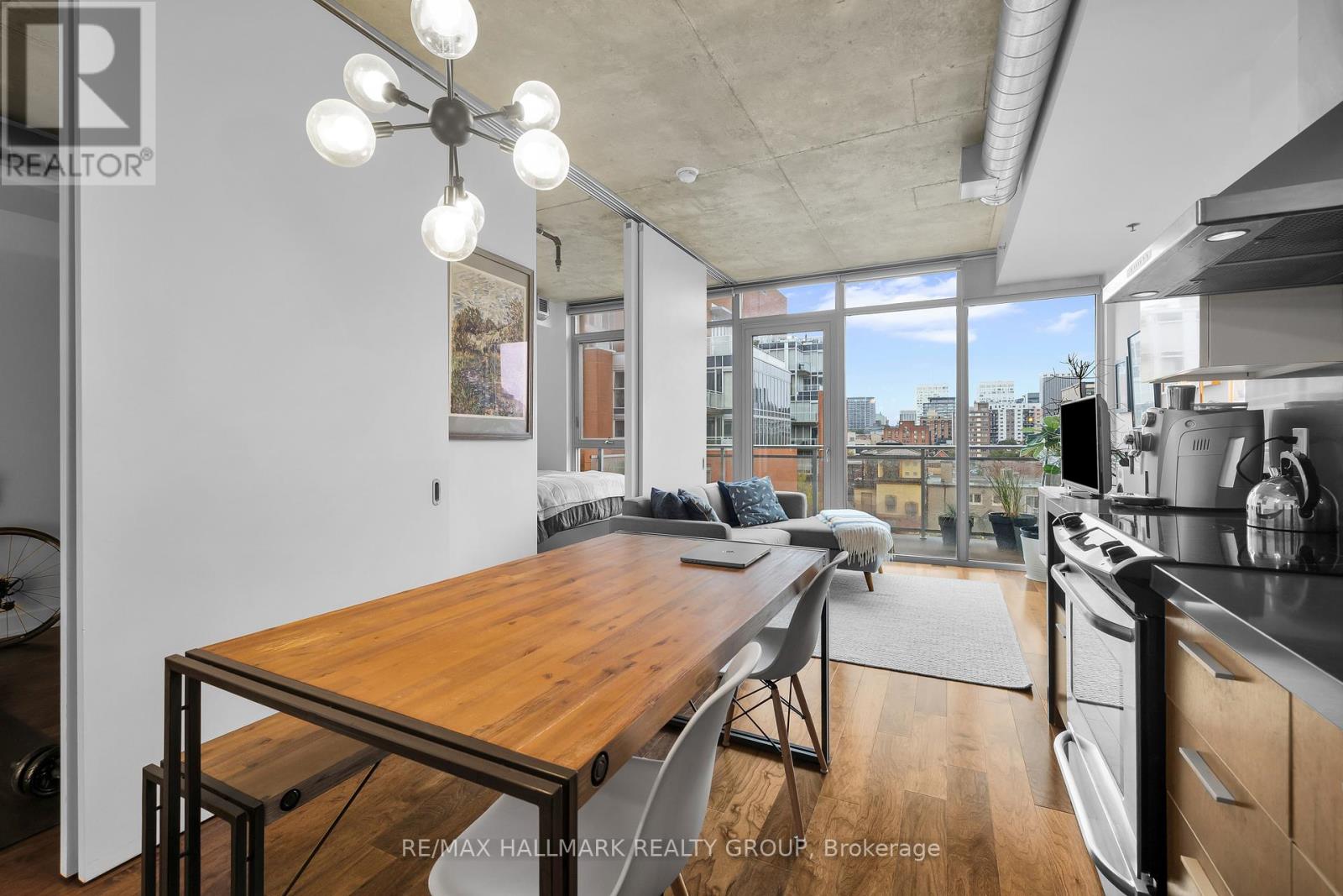 638 - 340 Mcleod Street, Ottawa, Ontario  K2P 1A4 - Photo 13 - X12436163