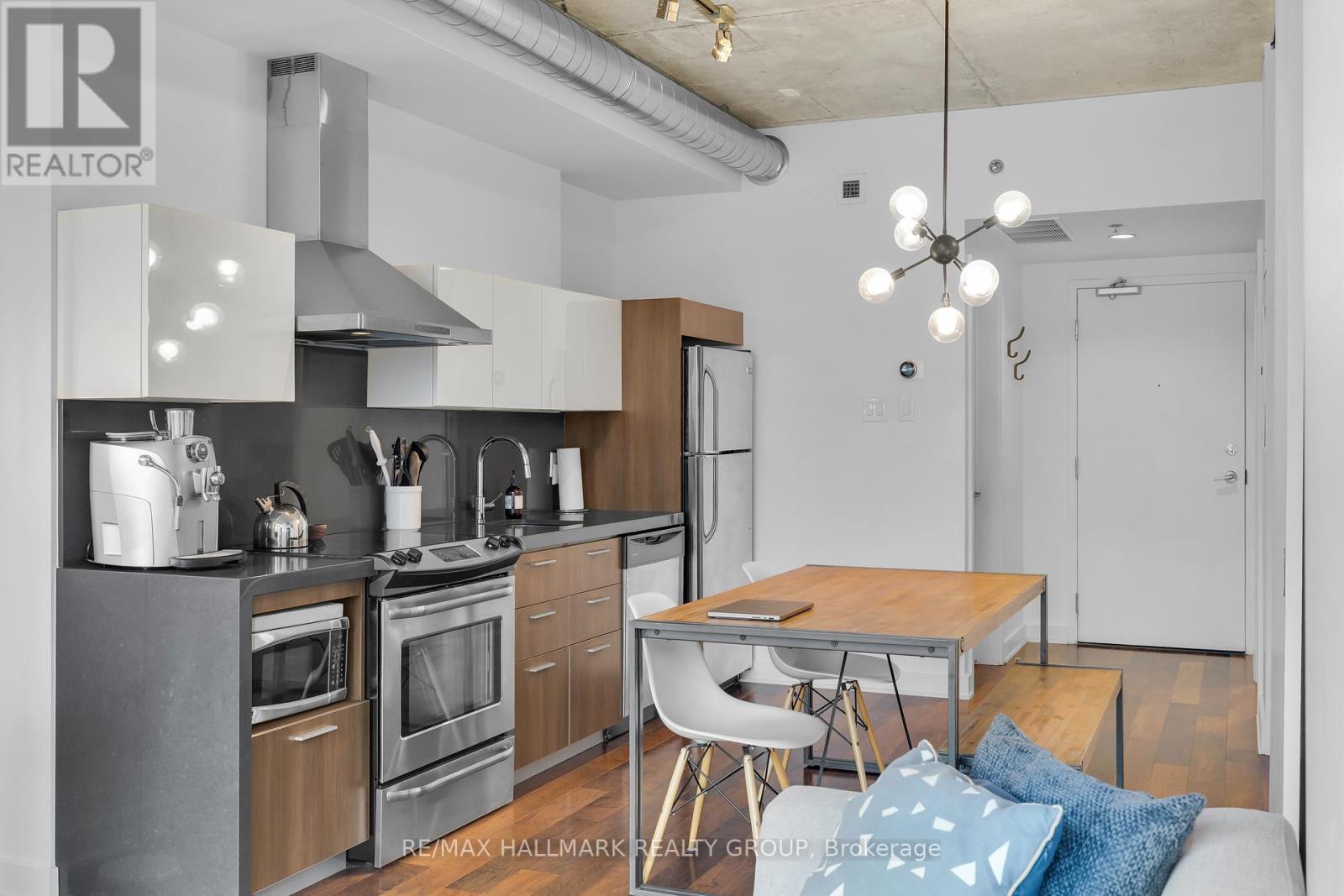 638 - 340 Mcleod Street, Ottawa, Ontario  K2P 1A4 - Photo 17 - X12436163