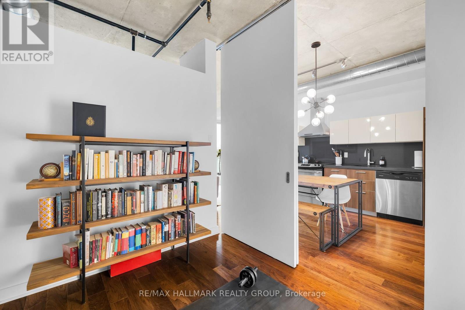 638 - 340 Mcleod Street, Ottawa, Ontario  K2P 1A4 - Photo 35 - X12436163