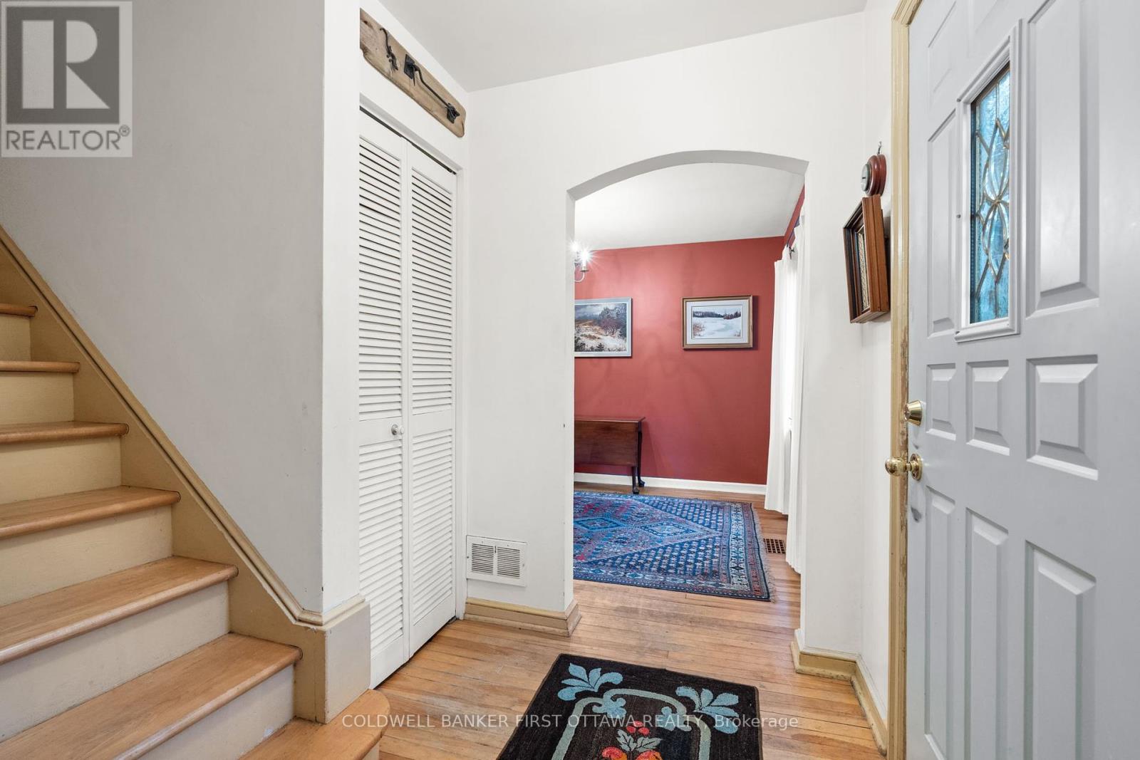 895 Dundee Avenue, Ottawa, Ontario  K2B 5T2 - Photo 10 - X12436178
