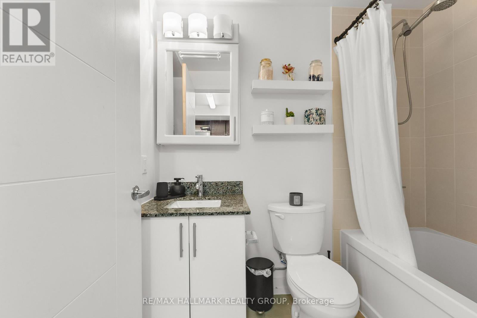 1510 - 179 Metcalfe Street, Ottawa, Ontario  K2P 1P7 - Photo 21 - X12436195