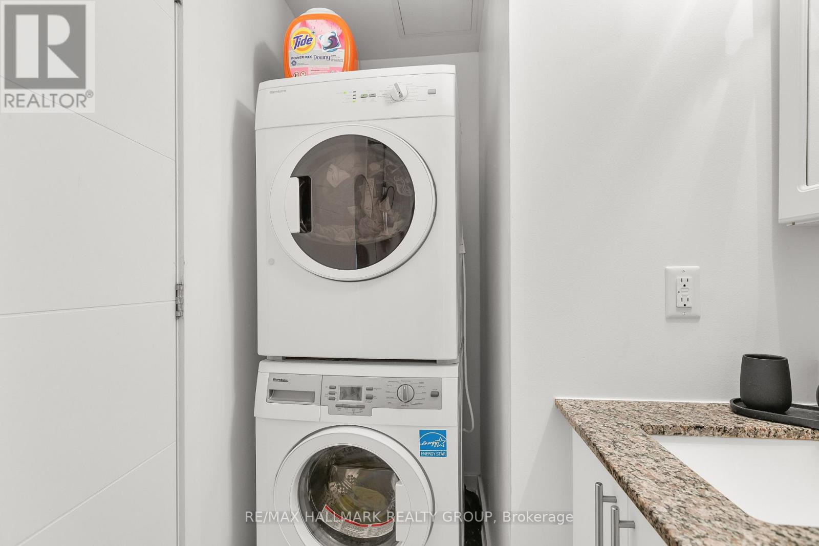 1510 - 179 Metcalfe Street, Ottawa, Ontario  K2P 1P7 - Photo 23 - X12436195