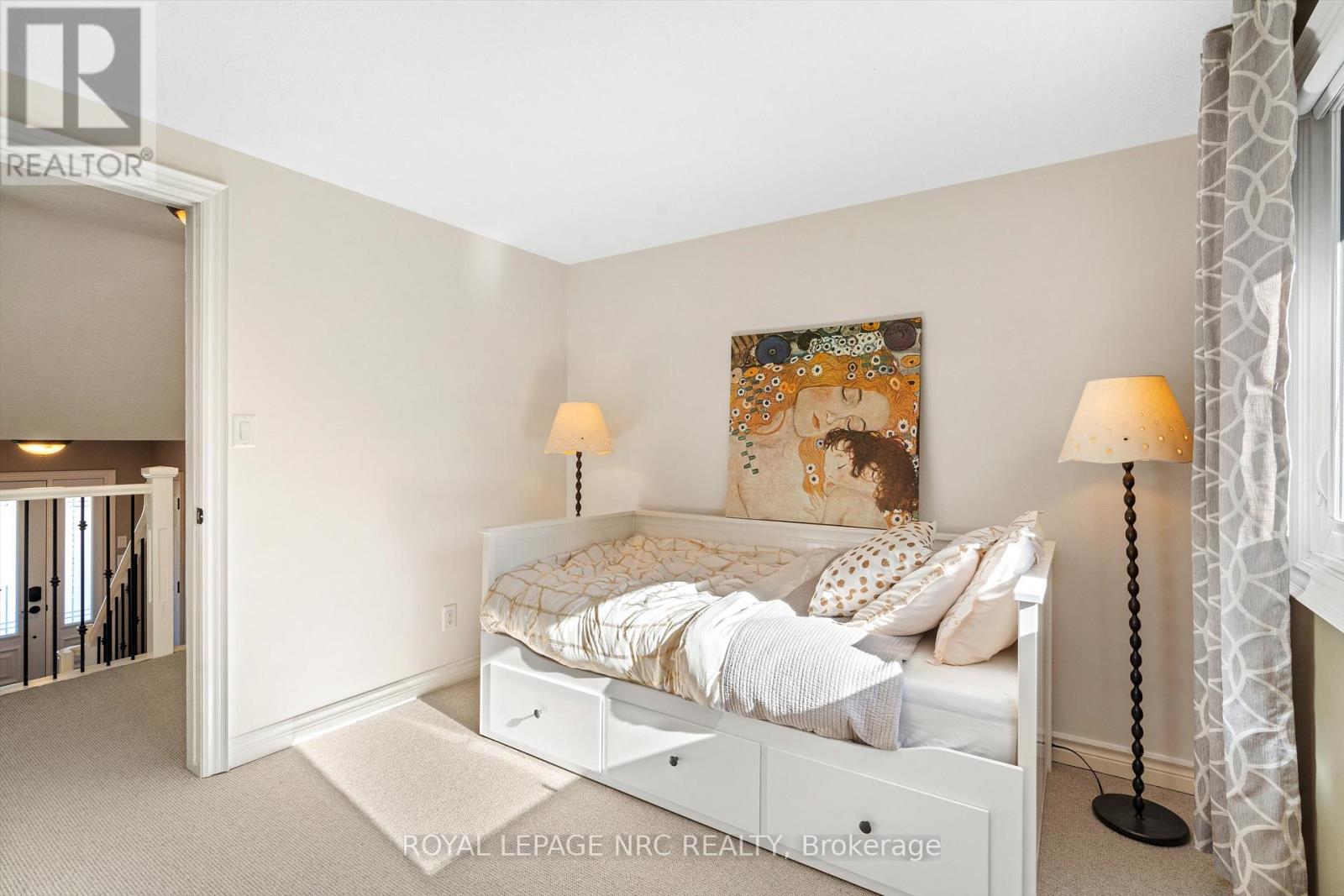 42 The Cedars, St. Catharines (Vine/linwell), Ontario  L2M 6M8 - Photo 28 - X12436109