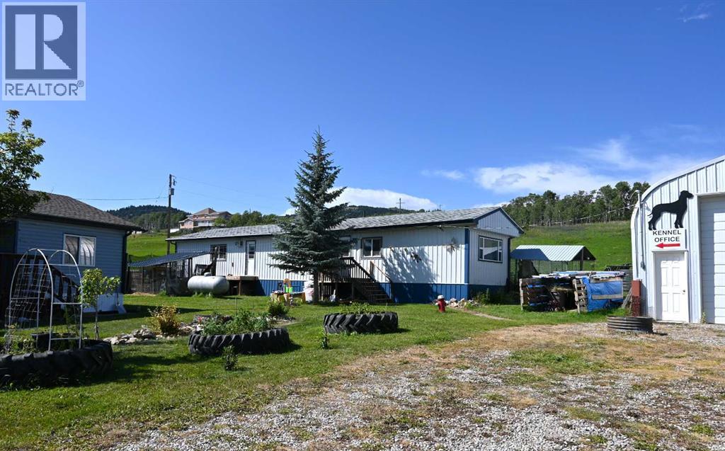 2513 3 Highway, Rural Pincher Creek No. 9, Alberta  T0K 1W0 - Photo 20 - A2247365