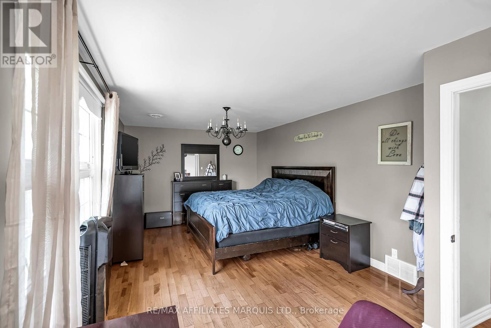 18201 County Rd 19 Road, South Glengarry, Ontario  K6K 0A7 - Photo 24 - X12436107