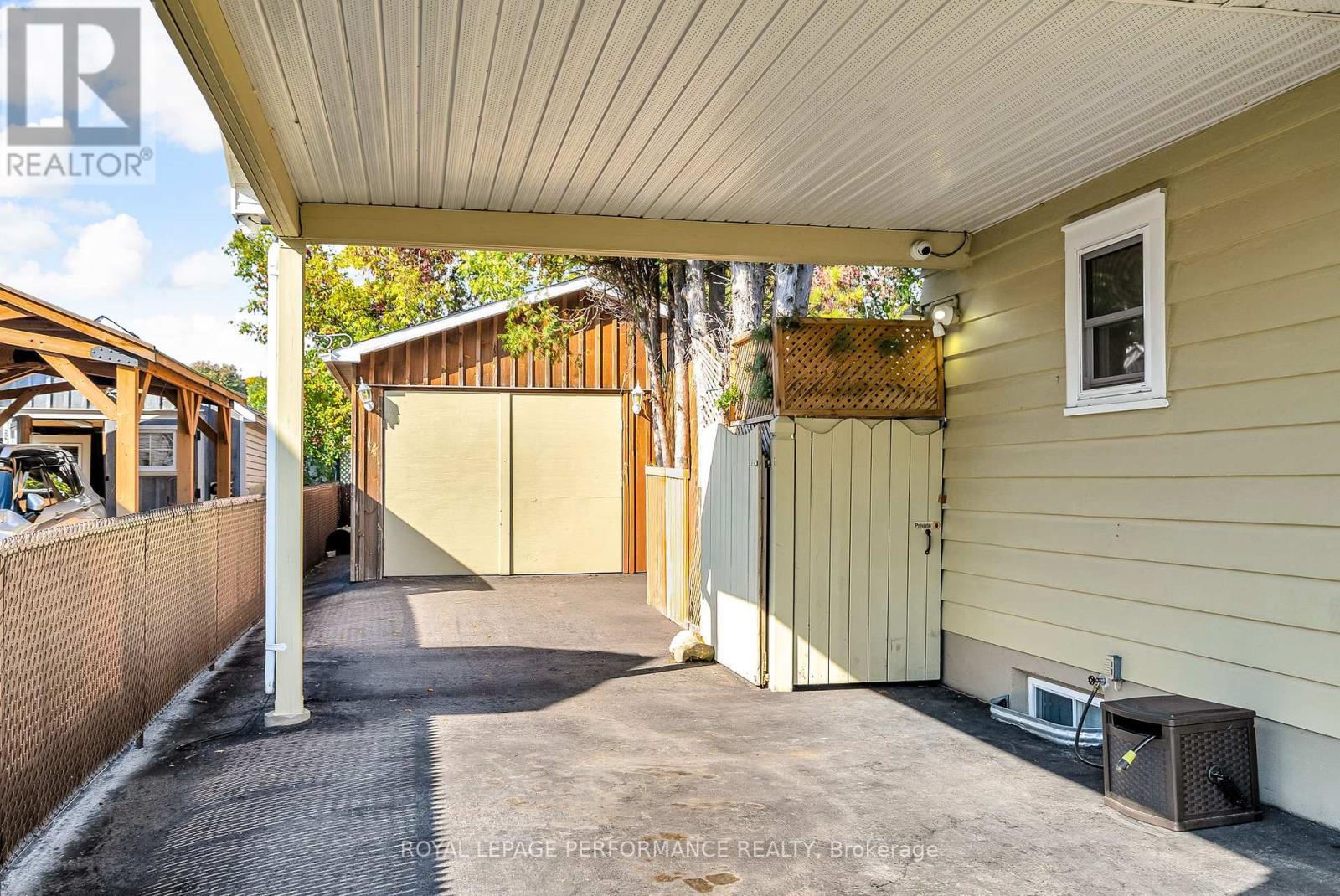 543 Fifth Street E, Cornwall, Ontario  K6H 2M6 - Photo 33 - X12436153
