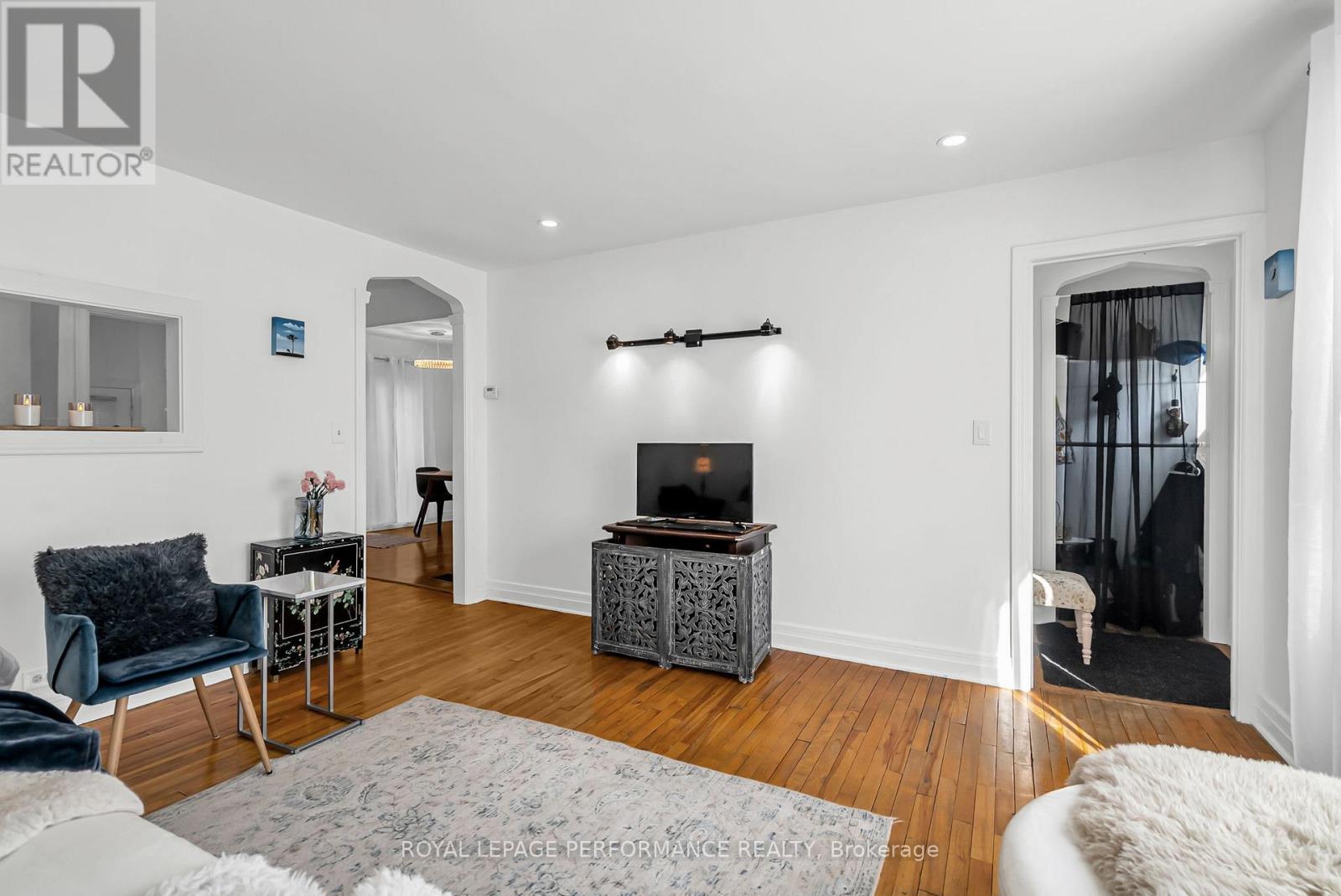 543 Fifth Street E, Cornwall, Ontario  K6H 2M6 - Photo 6 - X12436153