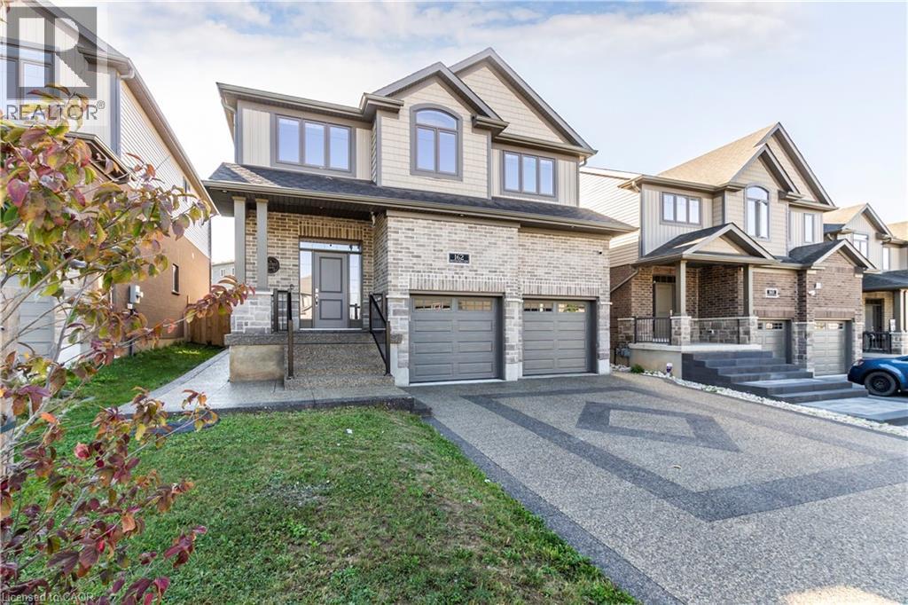 162 Mountain Holly Court, Waterloo, Ontario  N2V 0E1 - Photo 3 - 40774918
