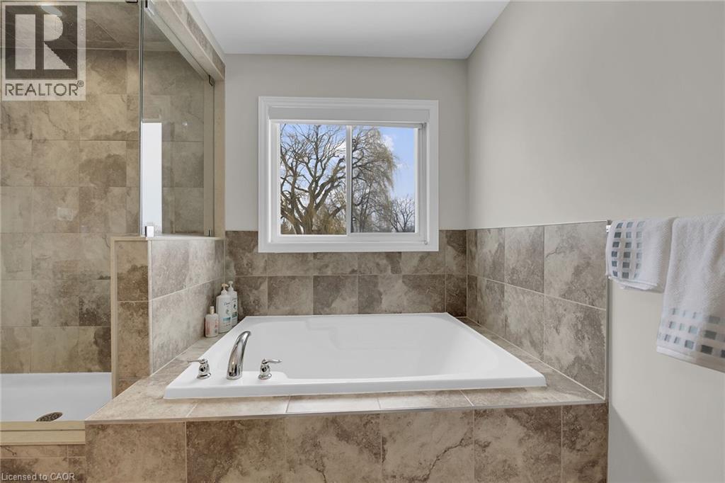 88 Bellroyal Crescent, Stoney Creek, Ontario  L8J 0G1 - Photo 35 - 40774564