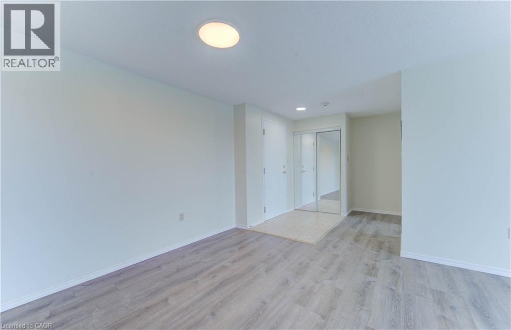 55 Blue Springs Drive Unit# 512, Waterloo, Ontario  N2J 4T3 - Photo 17 - 40774286