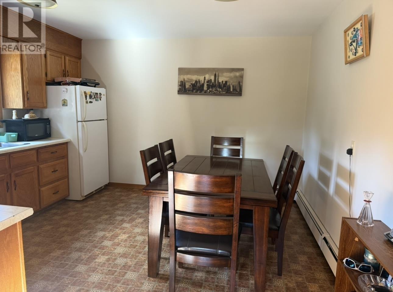 16-18 Ashburn Crescent, Charlottetown, Prince Edward Island  C1A 2Y7 - Photo 3 - 202524698