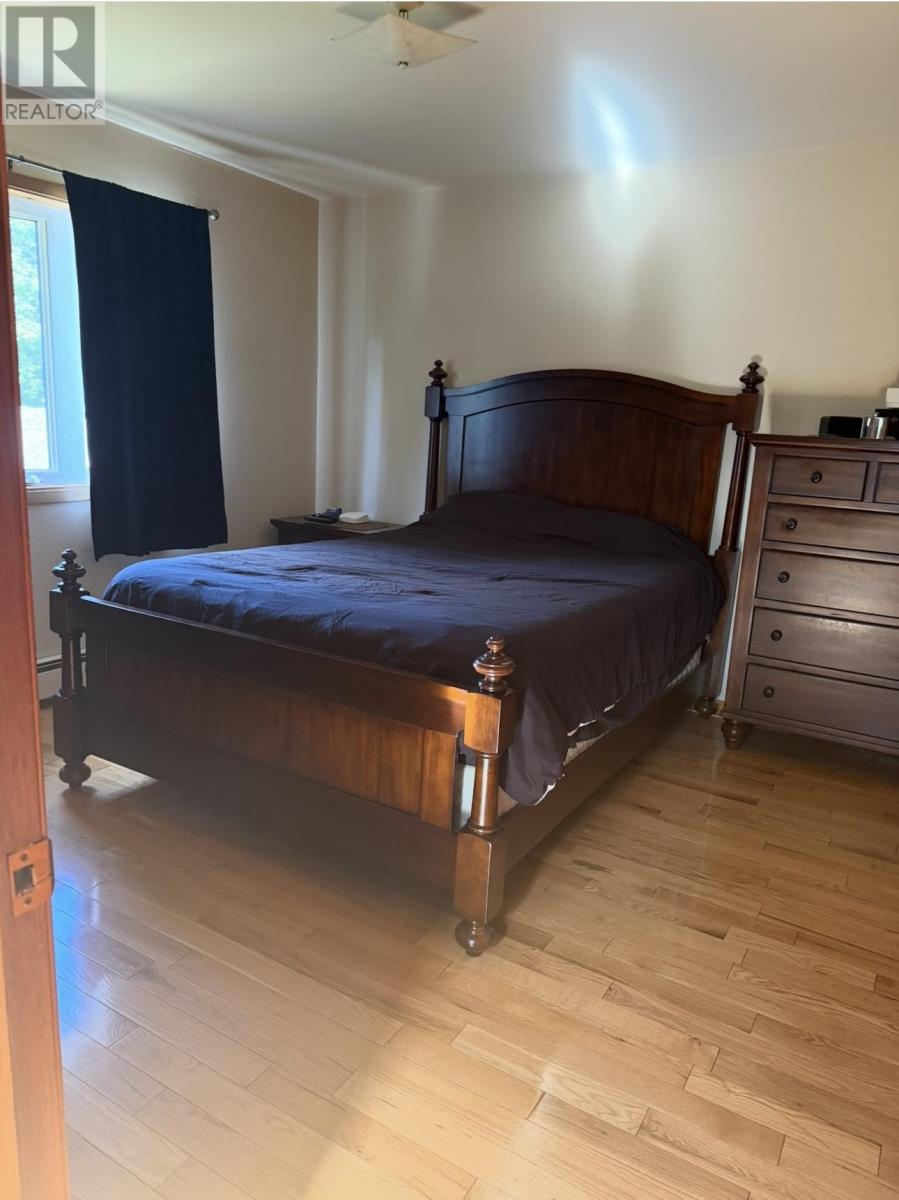 16-18 Ashburn Crescent, Charlottetown, Prince Edward Island  C1A 2Y7 - Photo 6 - 202524698