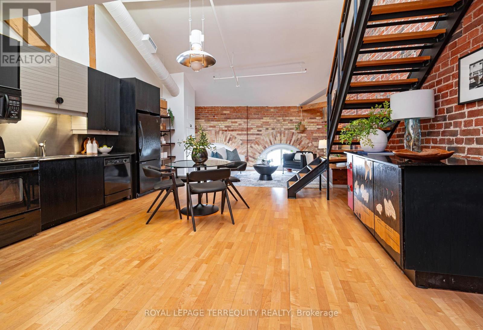 409 - 81a Front Street E, Toronto, Ontario  M5E 1B8 - Photo 4 - C12436114