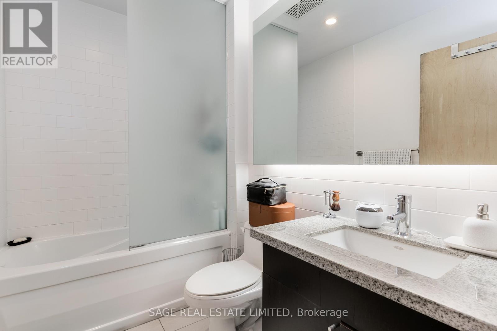 804 - 1005 King Street W, Toronto, Ontario  M6K 3M8 - Photo 12 - C12436129