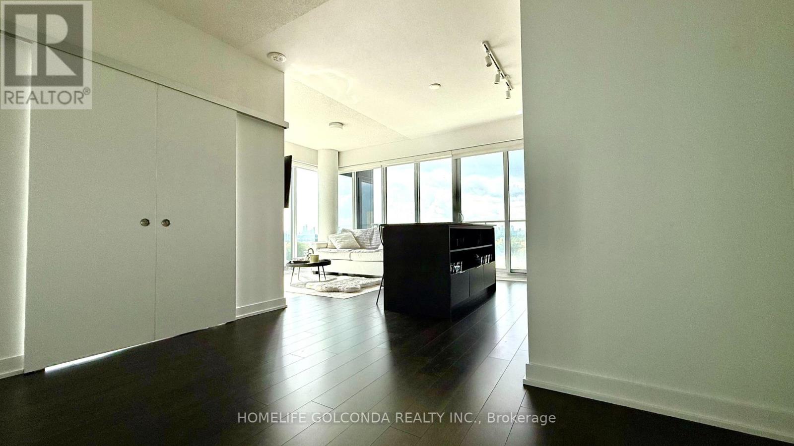 733 - 20 O'neill Road, Toronto, Ontario  M3C 0R2 - Photo 12 - C12436133