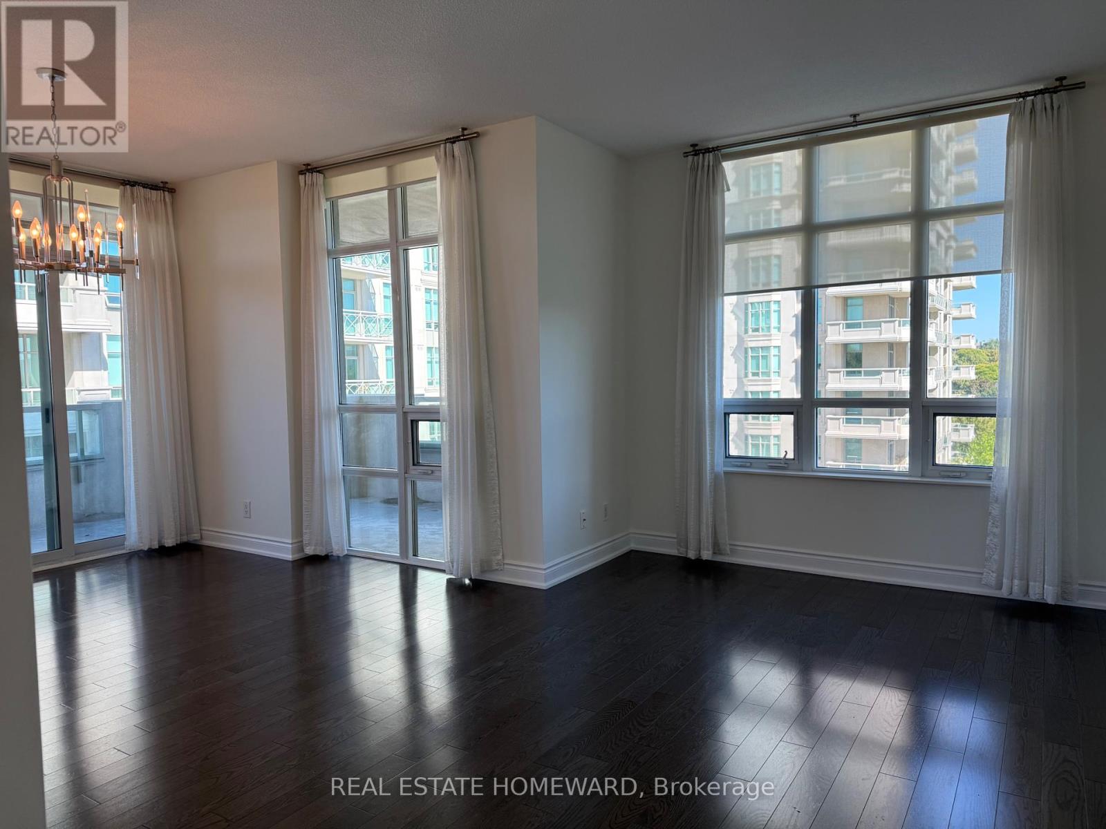714 - 10 Bloorview Place, Toronto, Ontario  M2J 0B1 - Photo 4 - C12436158