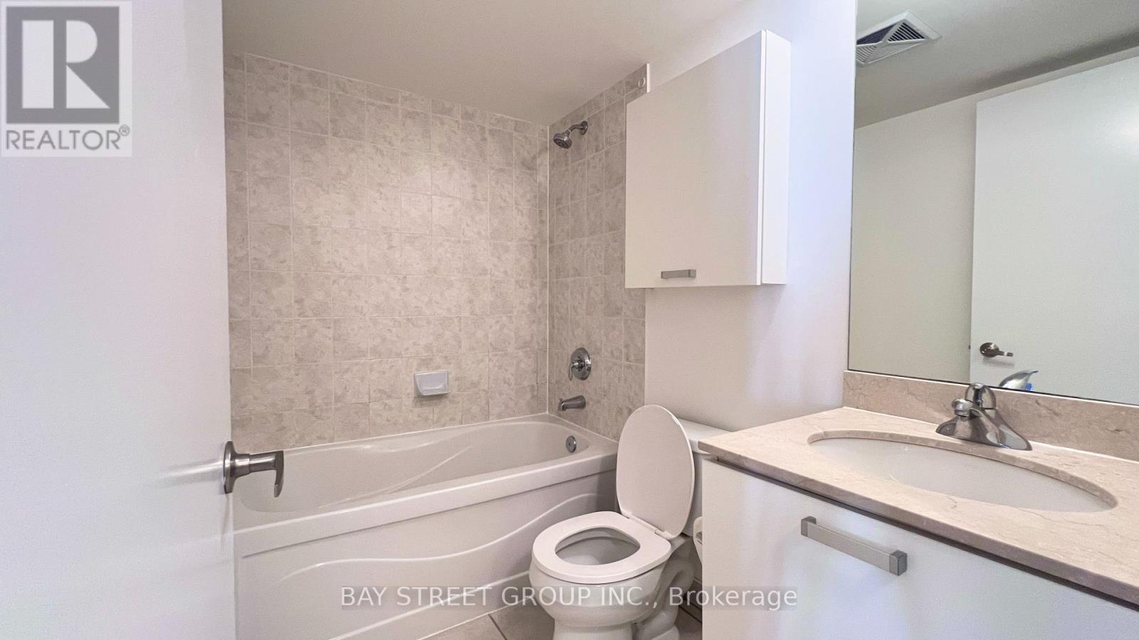 508 - 38 Grenville Street, Toronto, Ontario  M4Y 1A5 - Photo 7 - C12436173