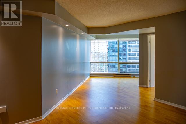 3008 - 1001 Bay Street, Toronto, Ontario  M5S 3A6 - Photo 13 - C12436183