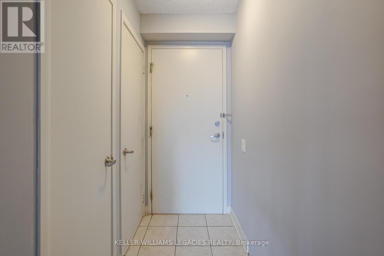 842 - 525 Wilson Avenue, Toronto, Ontario  M3H 0A7 - Photo 10 - C12436198