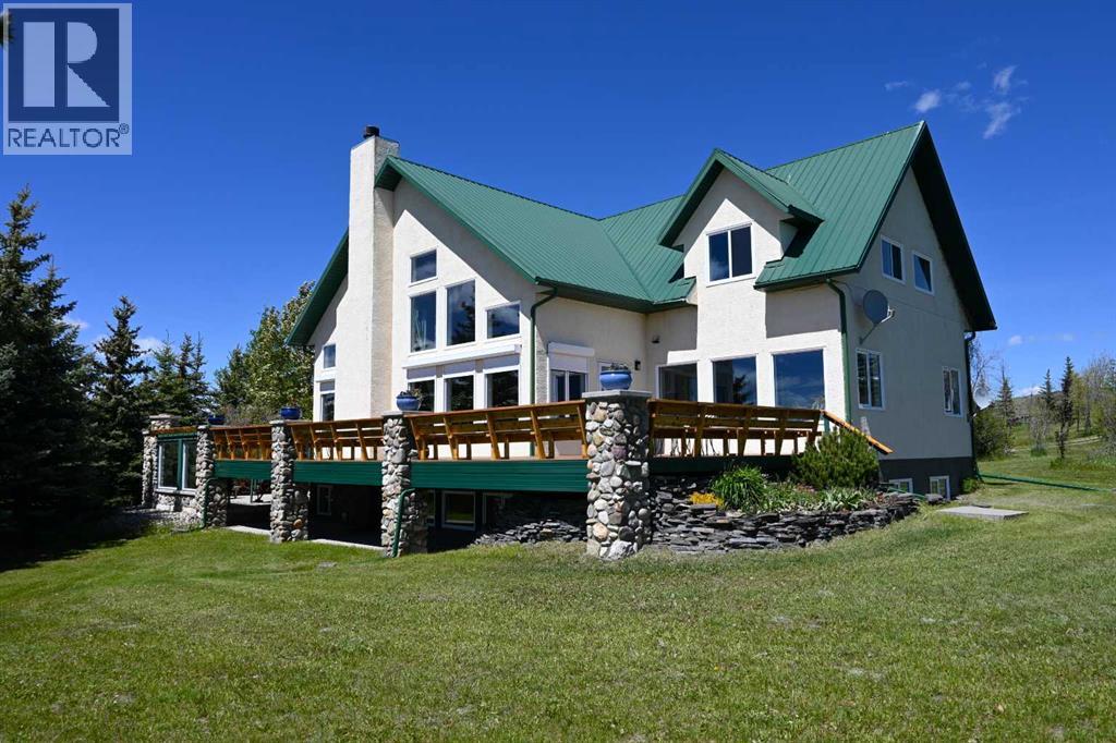 8416 Rge Rd 1-3, Rural Pincher Creek No. 9, Alberta  T0K 0P0 - Photo 2 - A2195197