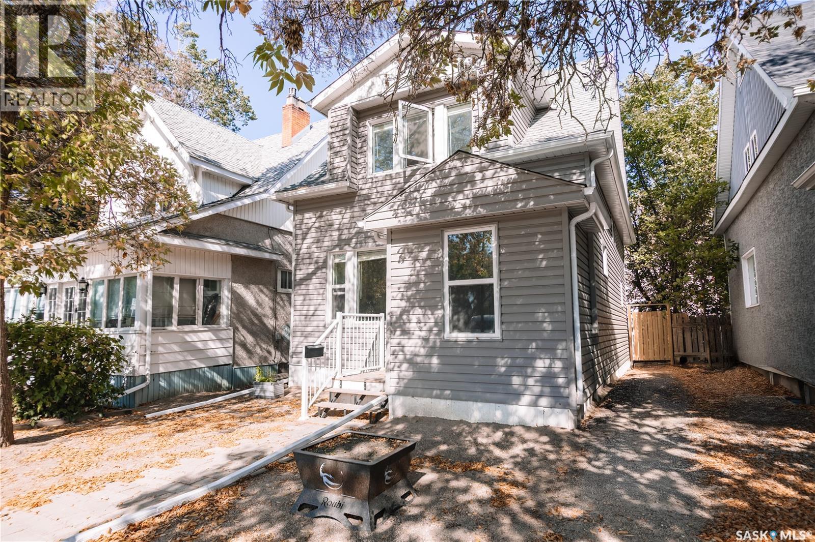 2832 12th AVENUE, Regina, Saskatchewan