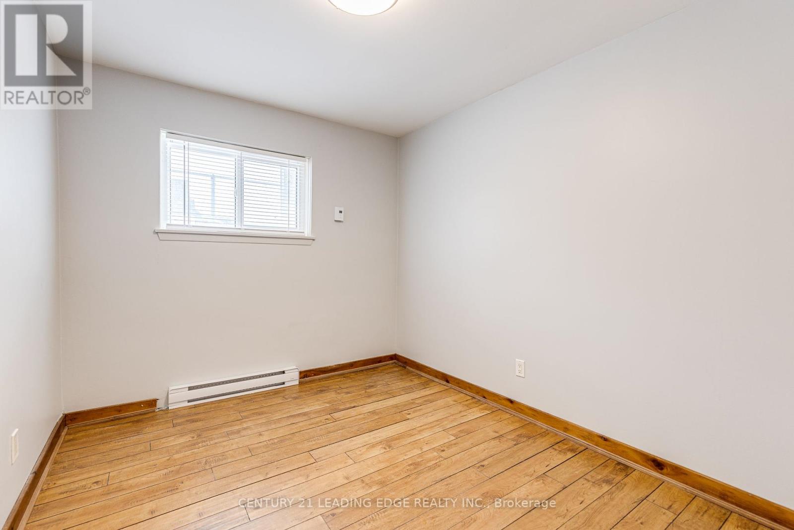 1 - 796 Midland Avenue, Toronto, Ontario  M1K 4E7 - Photo 11 - E12436185