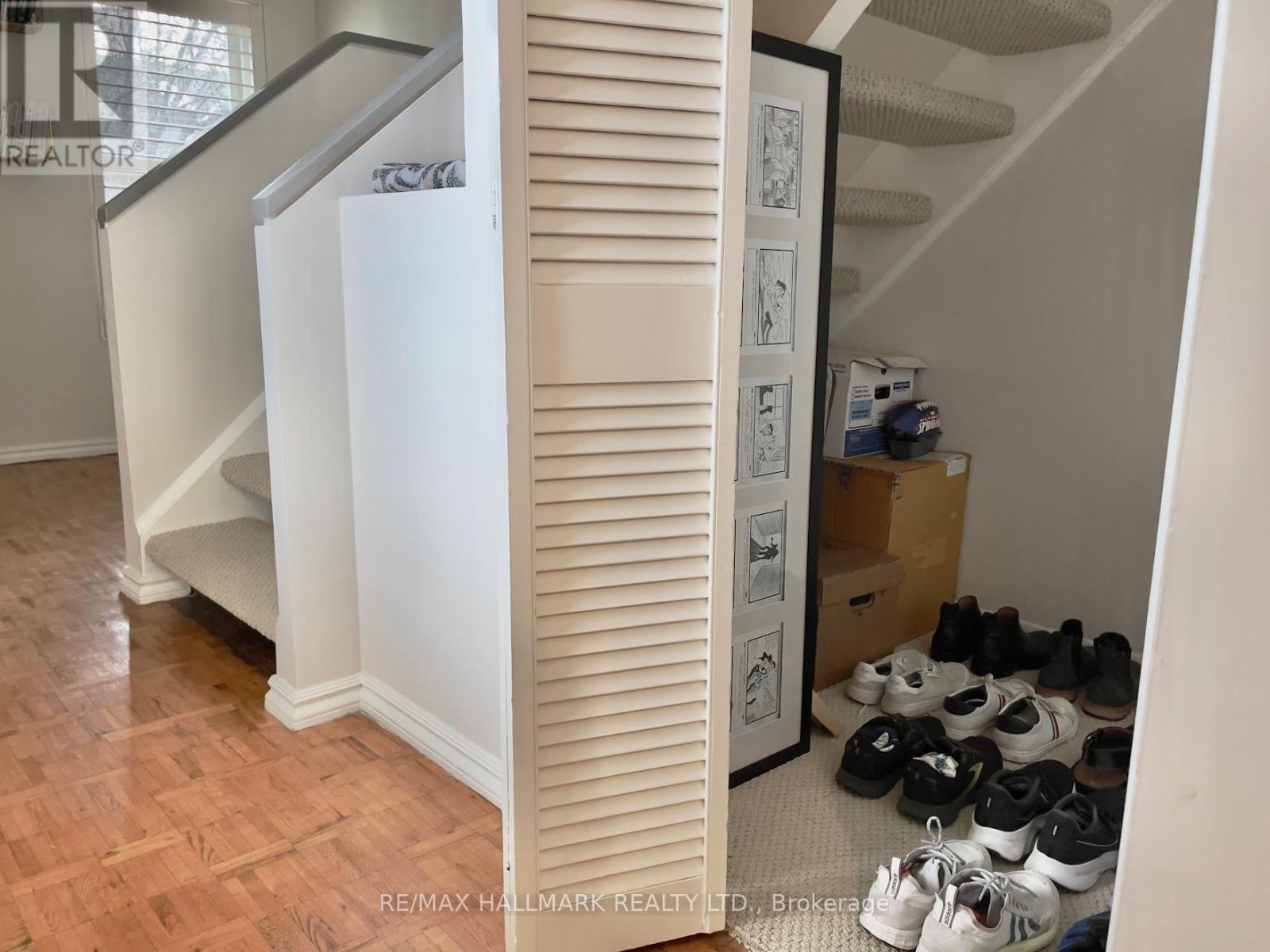 2 Verral Avenue, Toronto, Ontario  M4M 2R2 - Photo 20 - E12436191