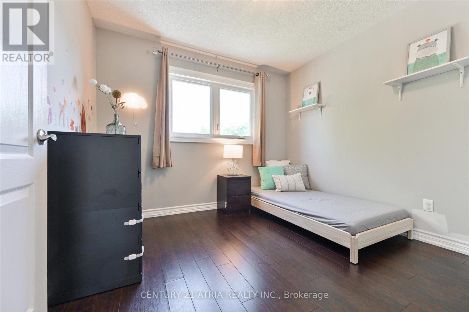 85 Burnaby Drive, Georgina, Ontario  L4P 3Y8 - Photo 22 - N12436167