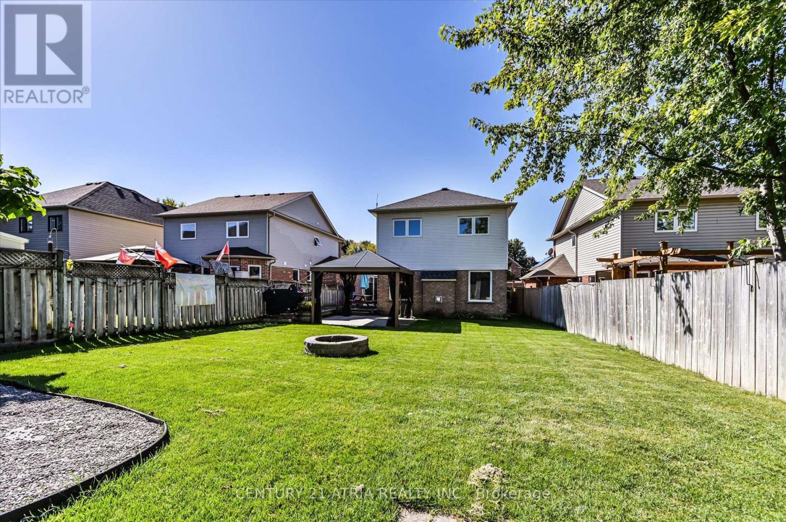 85 Burnaby Drive, Georgina, Ontario  L4P 3Y8 - Photo 30 - N12436167