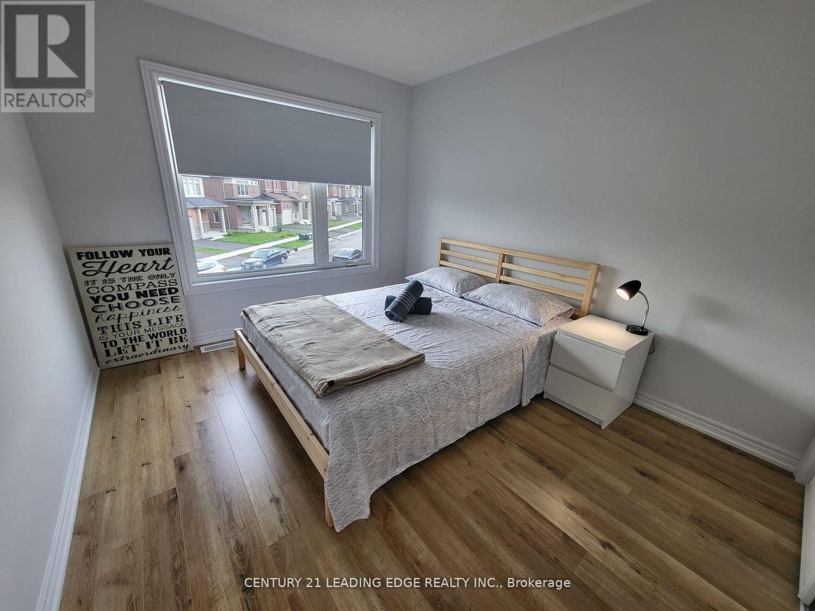Upper - 69 Seedling Crescent, Whitchurch-Stouffville, Ontario  L4A 4V5 - Photo 14 - N12436168
