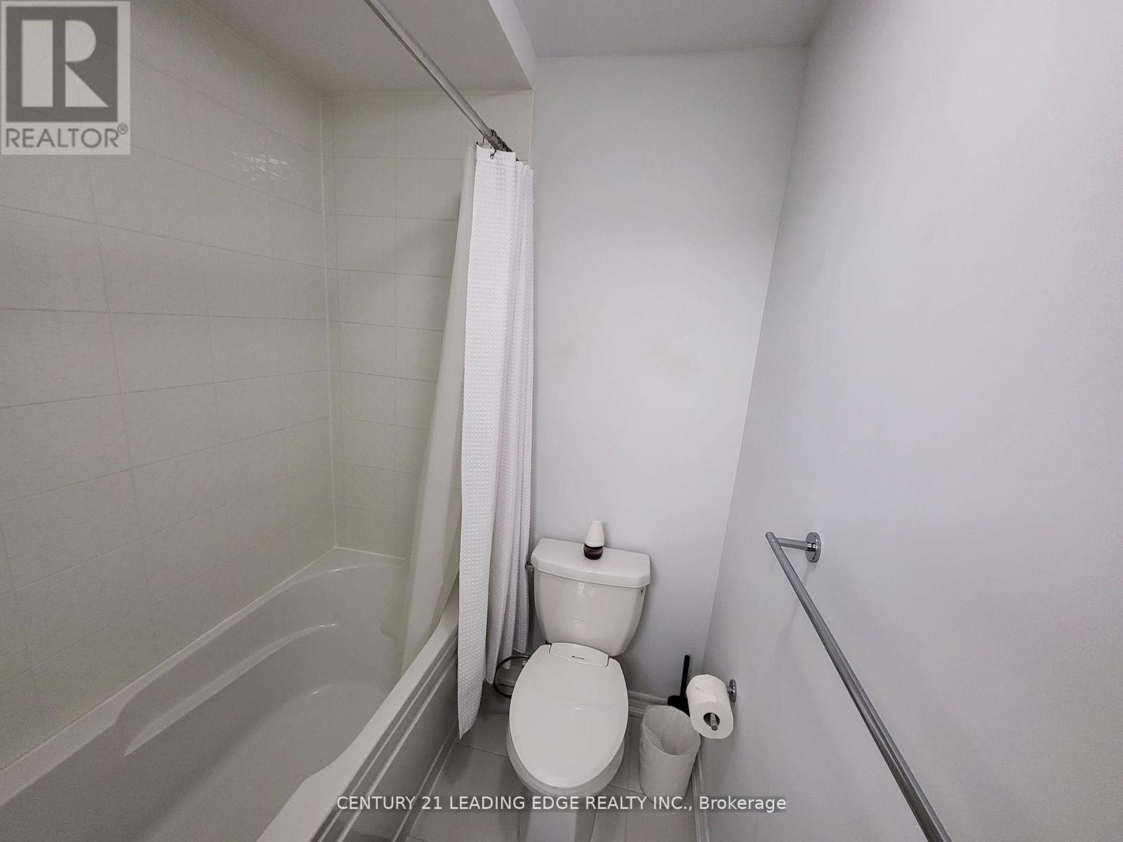 Upper - 69 Seedling Crescent, Whitchurch-Stouffville, Ontario  L4A 4V5 - Photo 17 - N12436168