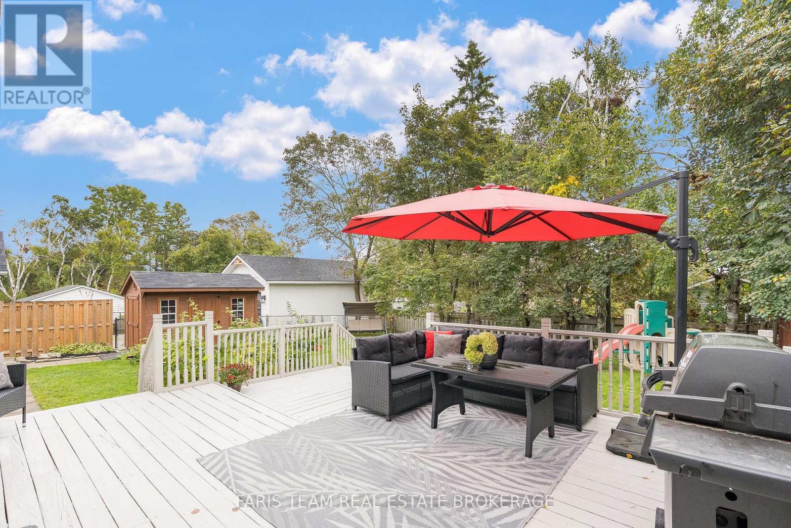 27 Ottaway Avenue, Barrie, Ontario  L4M 2W6 - Photo 33 - S12436143