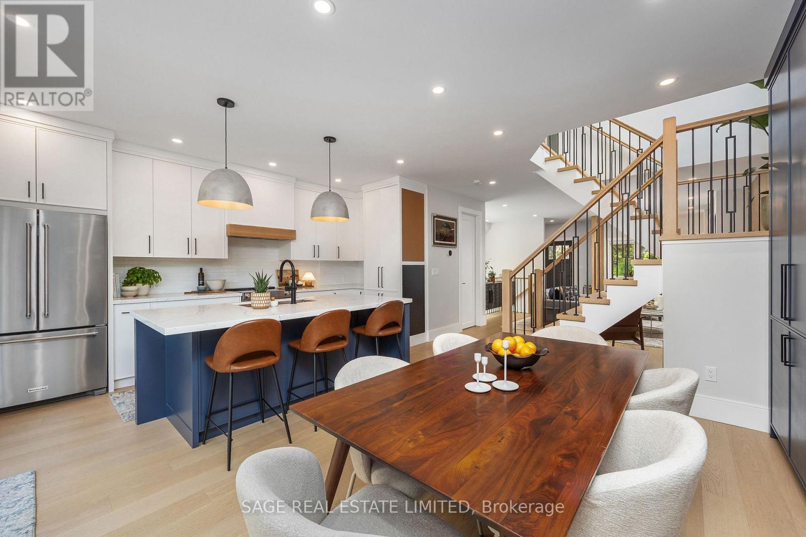 865 WINDERMERE AVENUE, Toronto, Ontario